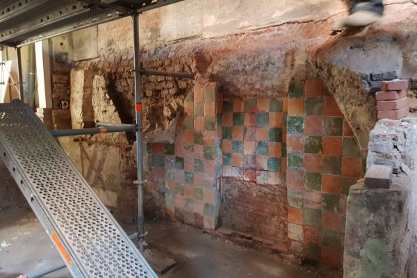 Delfts brouwhuis in de steigers VochtPro elderafdichting